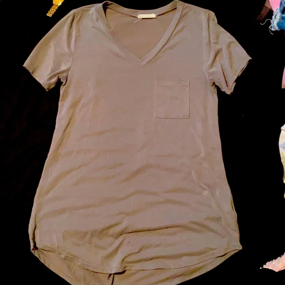 Long grey tee